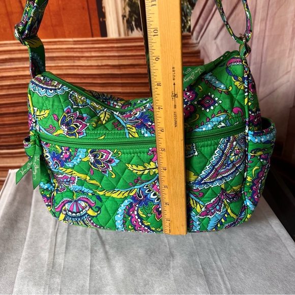 Vera Bradley Vibrant Emerald Paisley Shoulder Crossbody Bag ๐๐๐ - Picture 8 of 17